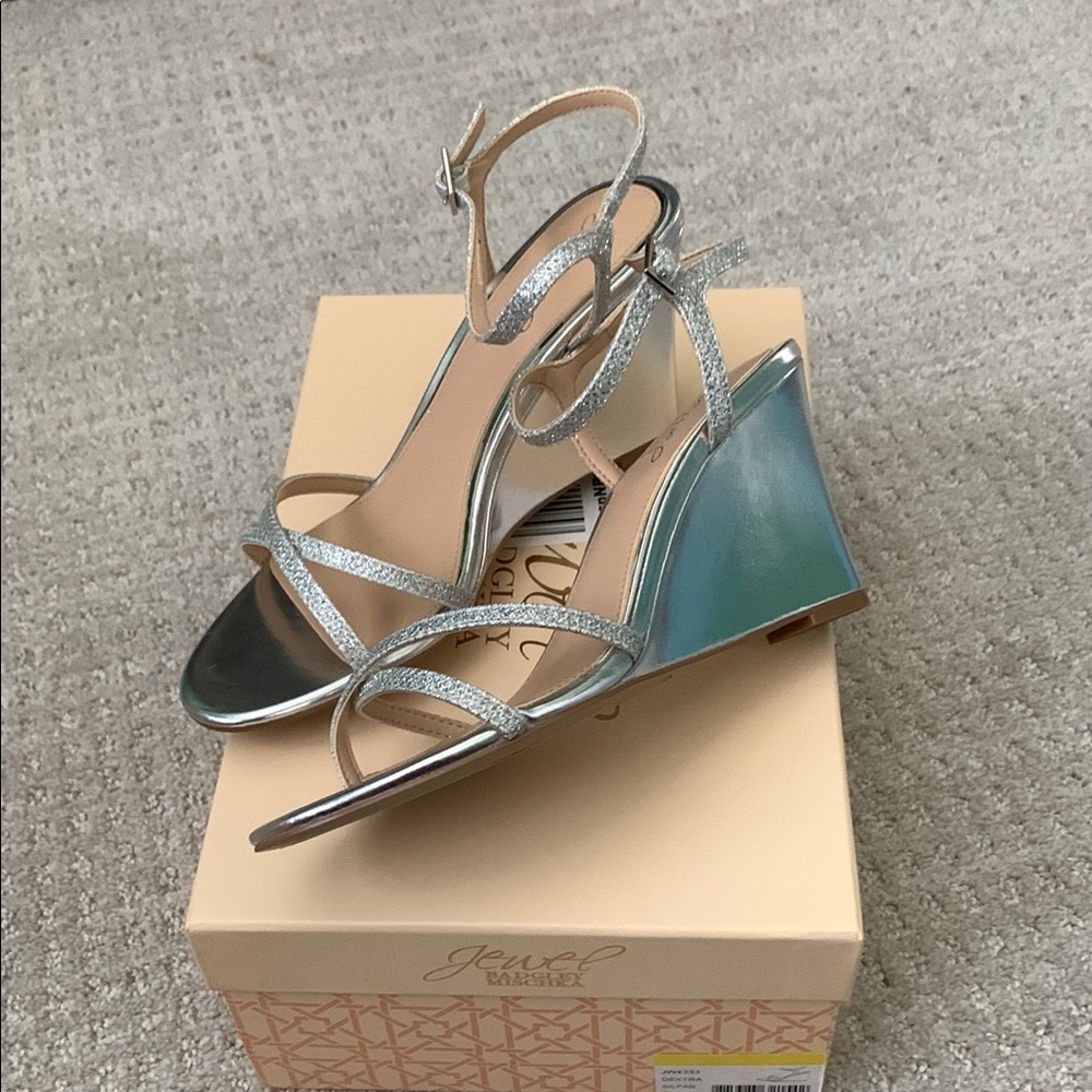Jewel Badgley Mischka Silver Wedge Sandals